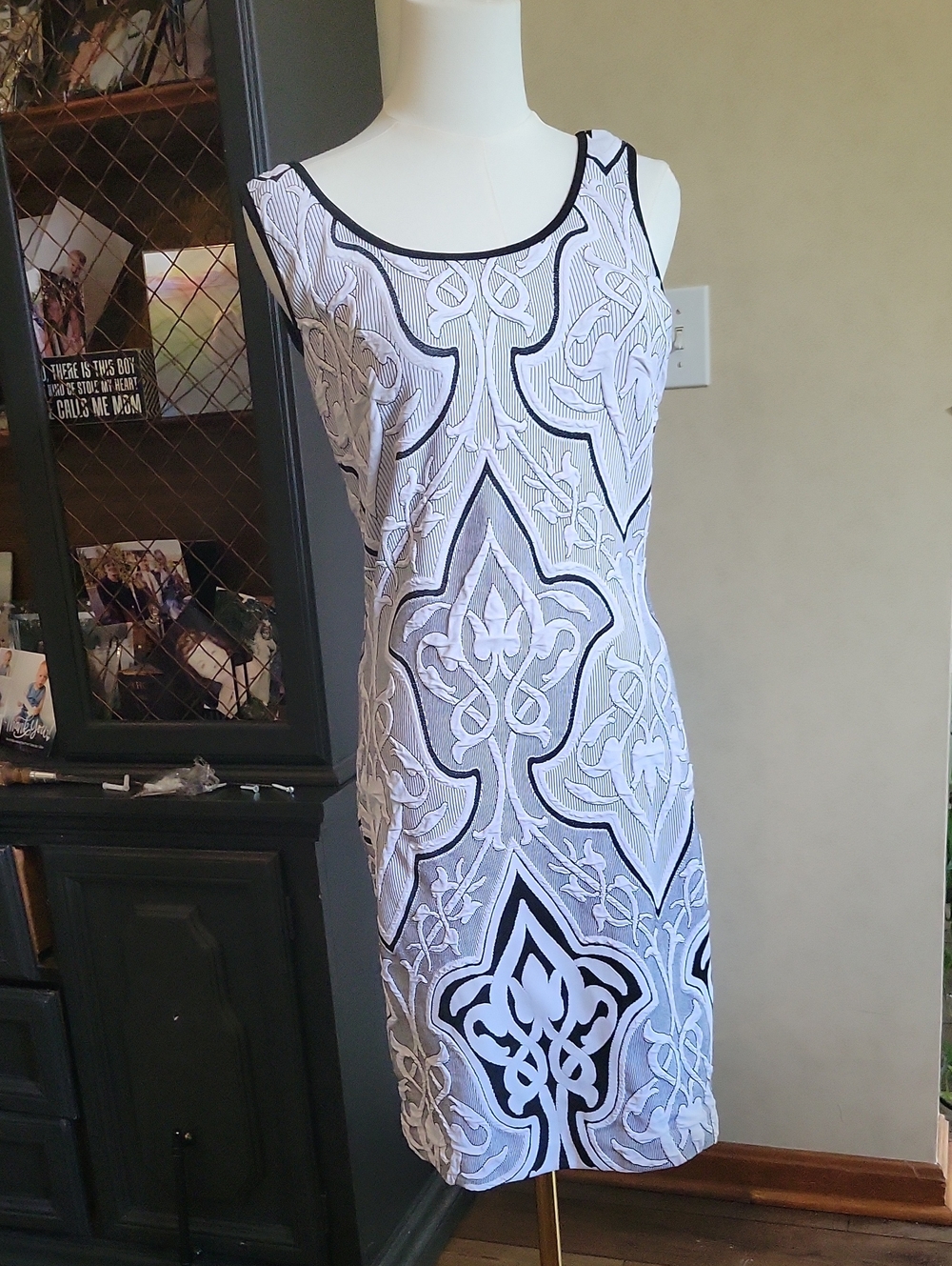 Laundry By Shelli Segal White and Black Embroidered Midi Dress - Picture 3 of 3